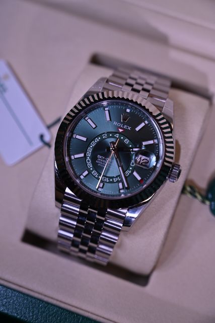 Rolex Sky-Dweller 336934 Image 2